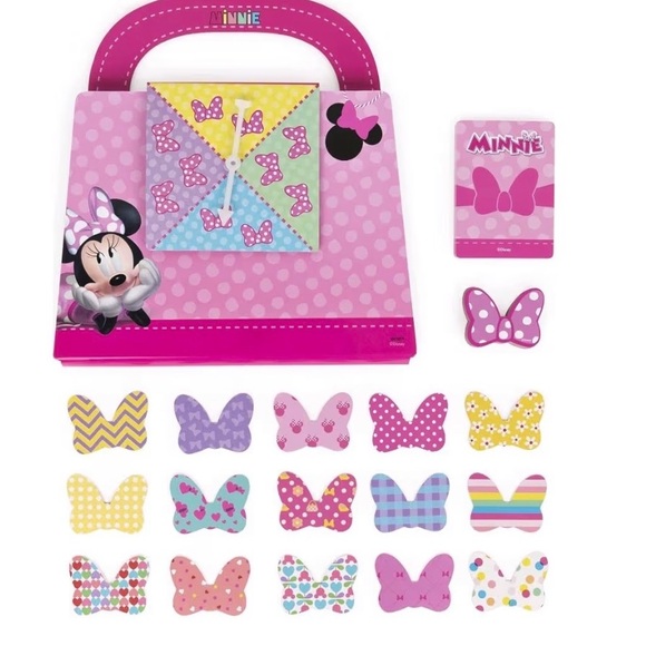 Minnie Bownanza Playset New! - Picture 3 of 7